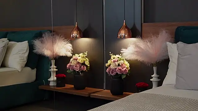 Snapshot of EmilyTrix chatting on October 2, 2025, 2:09 pm EmilyTrix online show from October 2, 2025, 2:09 pm