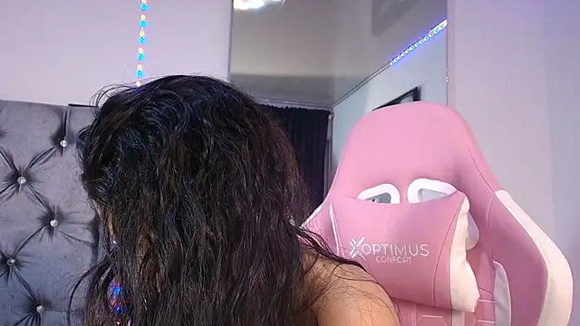 GraceWallace  online show from February 11, 2026, 2:55 am