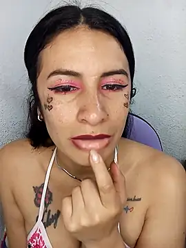 Snapshot of karinnahotdirty chatting on January 31, 2026, 8:51 pm karinnahotdirty online show from January 31, 2026, 8:51 pm