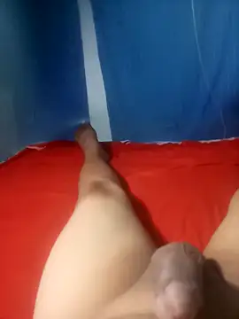 cora08 online show from November 3, 2025, 9:29 pm