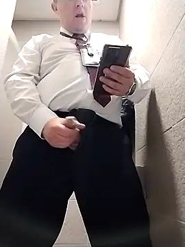 BigCristh79 online show from March 8, 2026, 8:45 pm