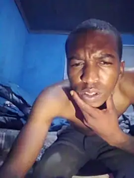 Snapshot of Taydoo883 chatting on February 26, 2026, 12:54 am Taydoo883 online show from February 26, 2026, 12:54 am