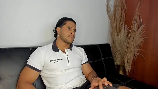 Evansdark1 online show from February 6, 2026, 10:50 pm