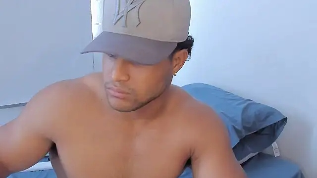 Evansdark1 online show from March 15, 2026, 9:55 pm