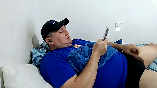 Snapshot of fuckynations chatting on July 1, 2026, 11:21 am fuckynations online show from July 1, 2026, 11:21 am