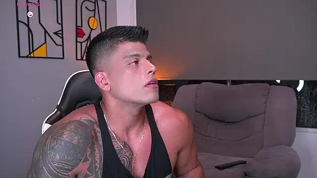 tyler muscle1 online show from March 11, 2026, 12:04 am