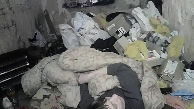 makarov1993 online show from May 29, 2026, 9:48 am