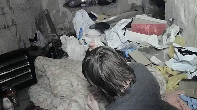 makarov1993 online show from June 3, 2026, 4:46 am