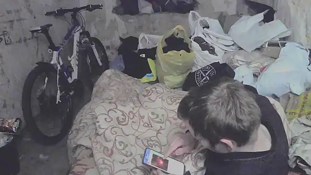 makarov1993 online show from November 2, 2025, 9:42 pm