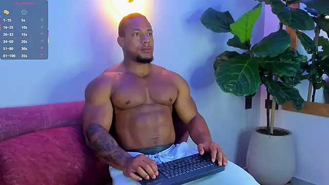 Snapshot of Travis_lenox_ chatting on February 20, 2026, 4:31 pm Travis lenox online show from February 20, 2026, 4:31 pm