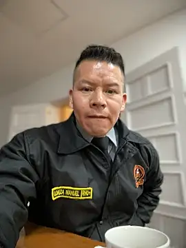 Manu0586 online show from September 9, 2025, 11:58 pm