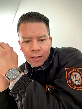 Manu0586 online show from October 13, 2025, 12:40 pm