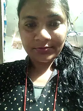 couple 71 online show from February 17, 2026, 7:27 am