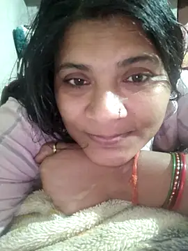 couple 71 online show from February 11, 2026, 6:57 am