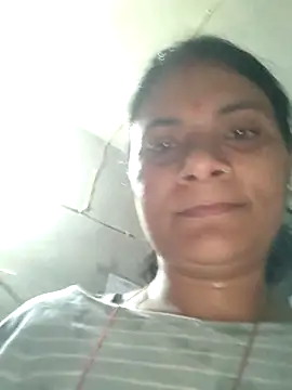 Snapshot of couple_71 chatting on April 14, 2026, 1:38 pm couple 71 online show from April 14, 2026, 1:38 pm