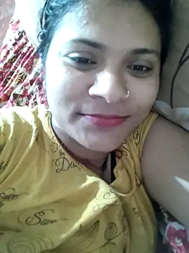 Snapshot of couple_71 chatting on March 30, 2026, 7:10 am couple 71 online show from March 30, 2026, 7:10 am