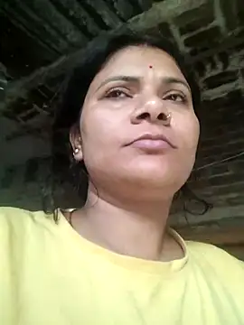 Snapshot of couple_71 chatting on May 24, 2026, 2:11 am couple 71 online show from May 24, 2026, 2:11 am