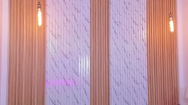 thomas walker0 online show from November 27, 2025, 12:05 pm