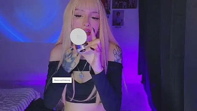 Moonlightt 21 online show from March 22, 2026, 9:49 pm