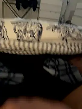 francy242 online show from February 18, 2026, 7:28 am