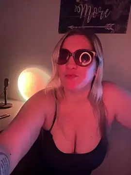 Granlady7 online show from June 3, 2026, 6:03 am