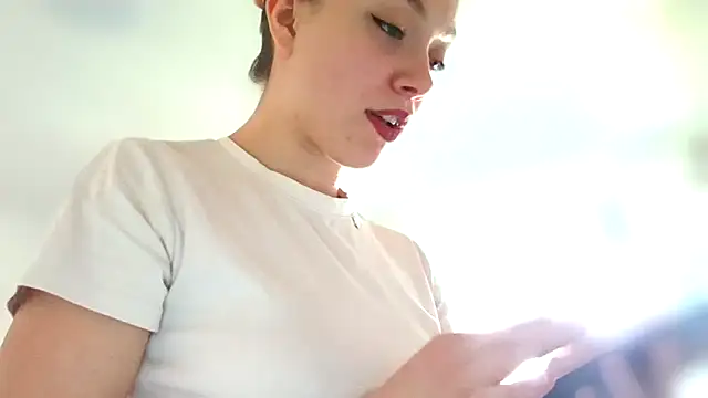 Snapshot of WonderAngela chatting on March 4, 2026, 2:58 pm WonderAngela online show from March 4, 2026, 2:58 pm