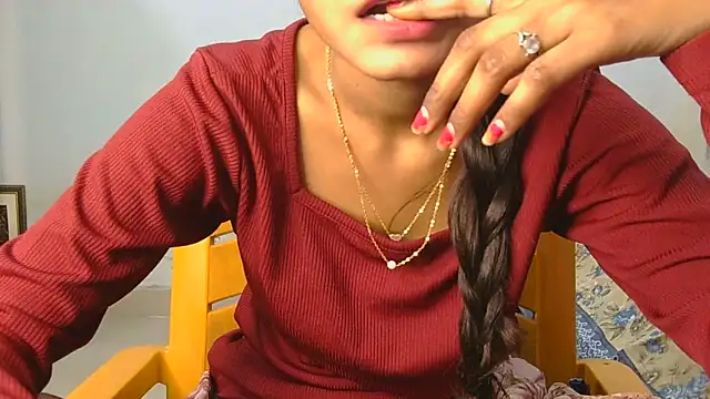 Aarti misty71 online show from April 6, 2026, 4:57 am