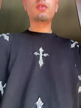 JJkim00 online show from April 24, 2026, 11:12 am