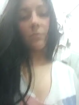 mafe velezzz online show from December 22, 2025, 6:08 pm