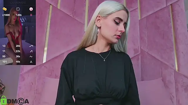 SelenaDaze online show from September 28, 2025, 3:46 am