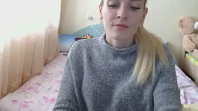 JayeTyler online show from April 29, 2026, 6:17 am