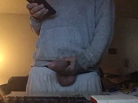 Snapshot of BlueCollarTattoos chatting on April 2, 2026, 9:49 am BlueCollarTattoos online show from April 2, 2026, 9:49 am