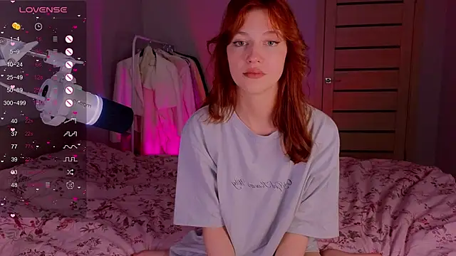 Snapshot of _Elen_Lilith_ chatting on June 1, 2026, 7:35 pm Elen Lilith online show from June 1, 2026, 7:35 pm