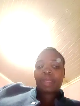 ShySexyBaddiexx online show from February 12, 2026, 2:11 am