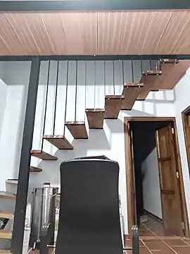 Hiroshi Shen online show from October 31, 2025, 10:23 am