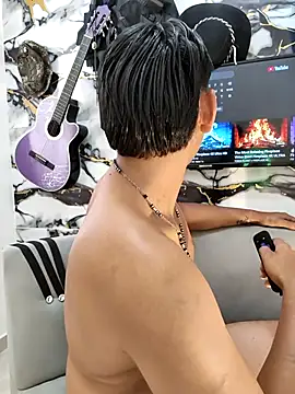 Hiroshi Shen online show from April 16, 2026, 3:02 pm