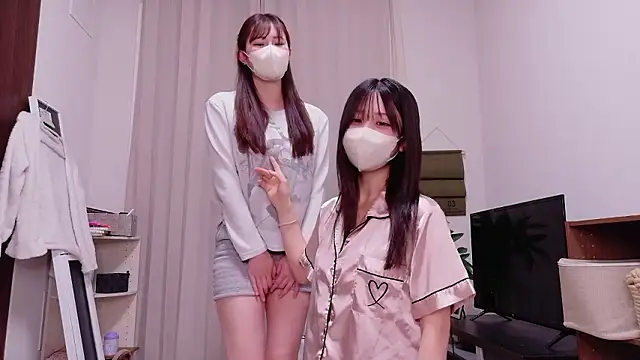 OSUSHI-CHAN online show from April 23, 2026, 6:53 pm