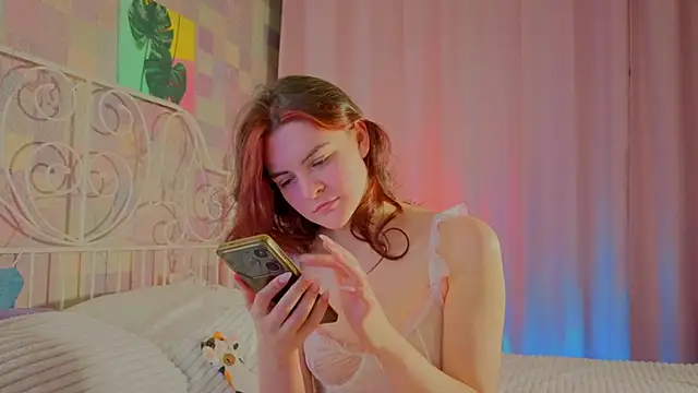 Snapshot of Ian_Morgann chatting on February 13, 2026, 1:05 am Ian Morgann online show from February 13, 2026, 1:05 am