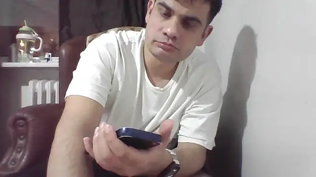 kocasosisli online show from April 4, 2026, 9:43 pm