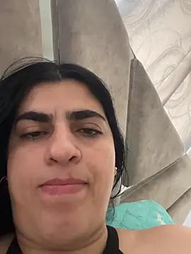 DAMSEL 30 online show from October 22, 2025, 12:04 pm