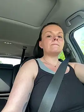 Samanthraxxxx online show from April 26, 2026, 9:12 pm