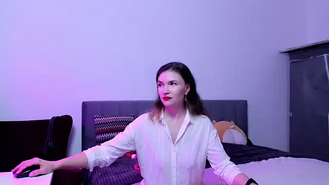 Katherine Twilight online show from November 14, 2025, 3:48 pm