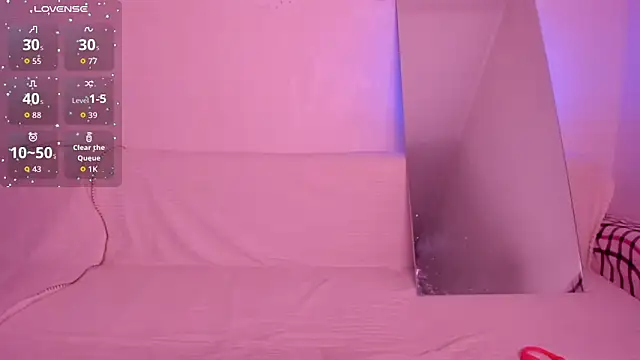 Lil Foxy9 online show from March 26, 2026, 12:25 pm