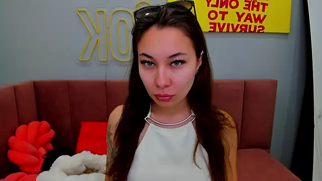 Snapshot of Kat__cat chatting on June 7, 2026, 2:28 am Kat cat online show from June 7, 2026, 2:28 am