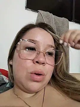 katherinn gomezz online show from May 14, 2026, 1:24 am