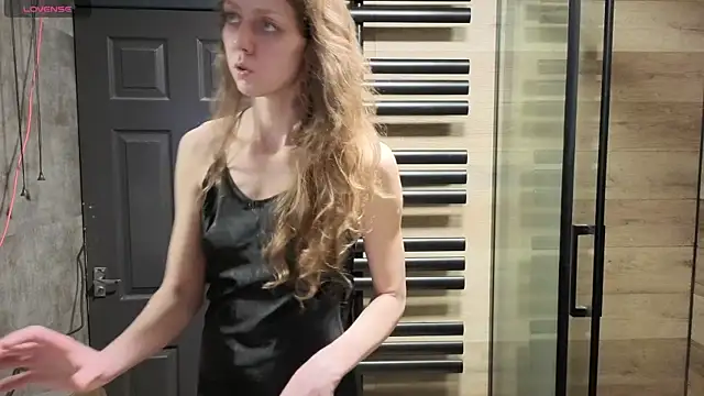 Eveline Beauty Kitty online show from February 27, 2026, 9:47 pm