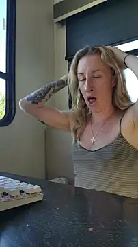 bmorganne420 online show from January 14, 2026, 4:43 pm