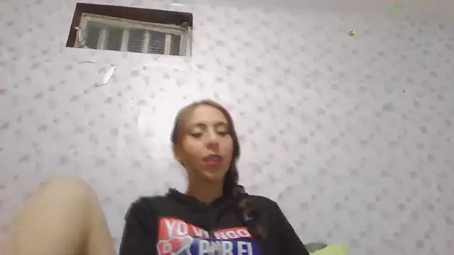 Roselingalvis13 online show from March 14, 2026, 2:50 am