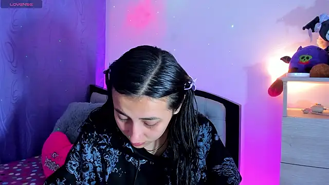 my aleja  online show from March 11, 2026, 11:37 am