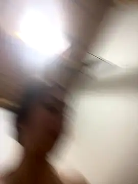 juliie star online show from October 22, 2025, 1:43 pm